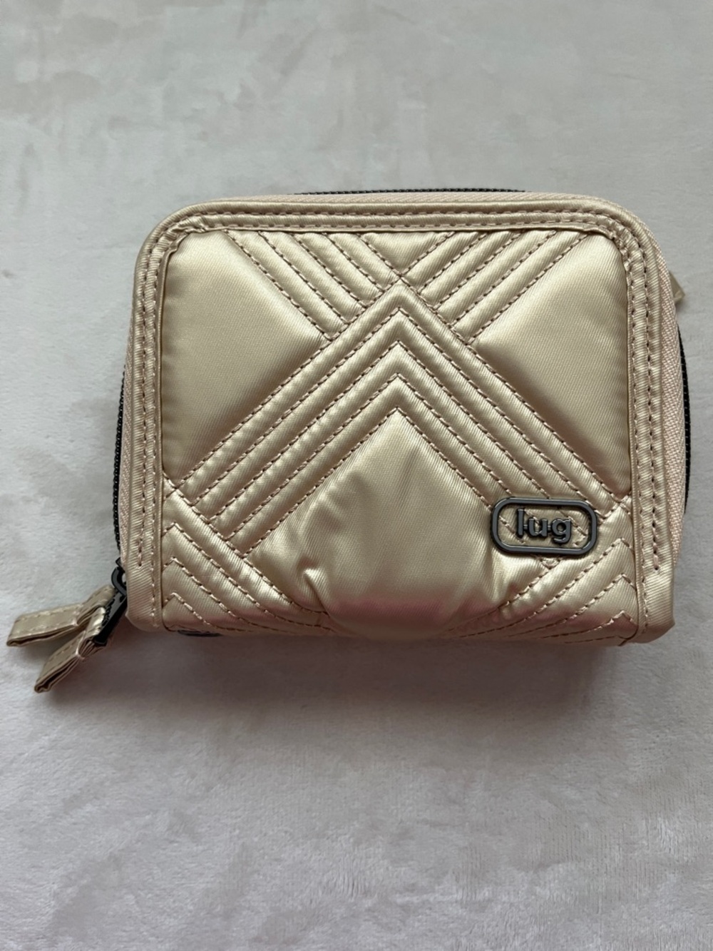 LUG - NWOT - Splits 2 Compact RFID Wallet in Metallic Rose Gold